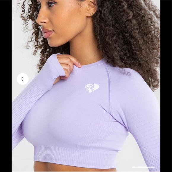 Women’s Best Power seamless outfit. Long sleeve top and matching leggings. - Picture 2 of 3